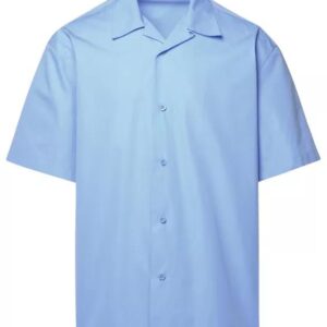 Das Camicia M/C Boxy von Jil Sander ist eine luxuriöse Ergänzung für deinen Kleiderschrank. Dieses Hemd ist aus 100 % Baumwolle gefertigt und garantiert einen bequemen und atmungsaktiven Sitz. Die auffällige blaue Farbe verleiht jedem Outfit einen Hauch von Raffinesse. Mit seiner kastenförmigen Silhouette strahlt dieses Hemd moderne Eleganz aus und lässt sich für jeden Anlass leicht auf- oder abtragen. Egal